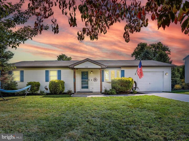 1360 Grandview Road  Hanover PA 17331 photo