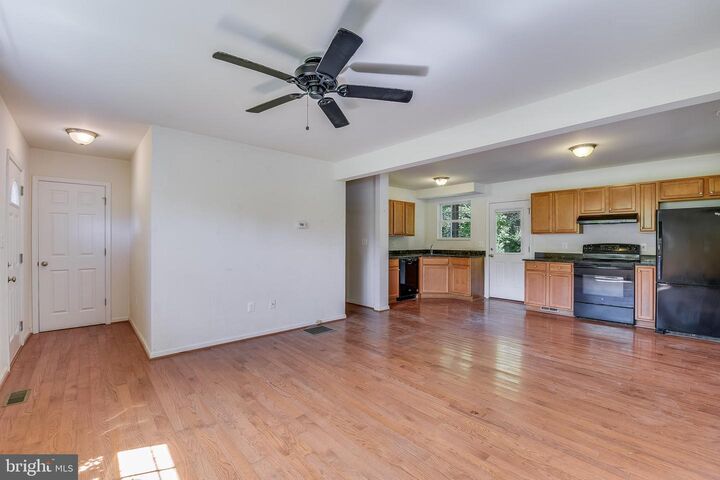 Property Photo:  4153 U Way  MD 21078 
