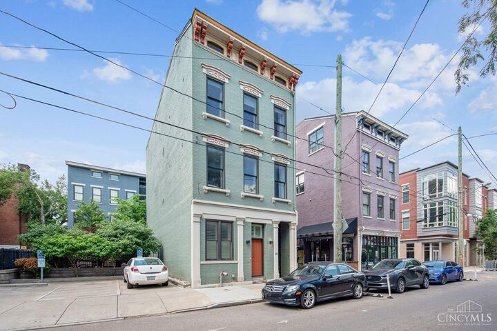 Property Photo: 122 W Fifteenth Street OH 45202