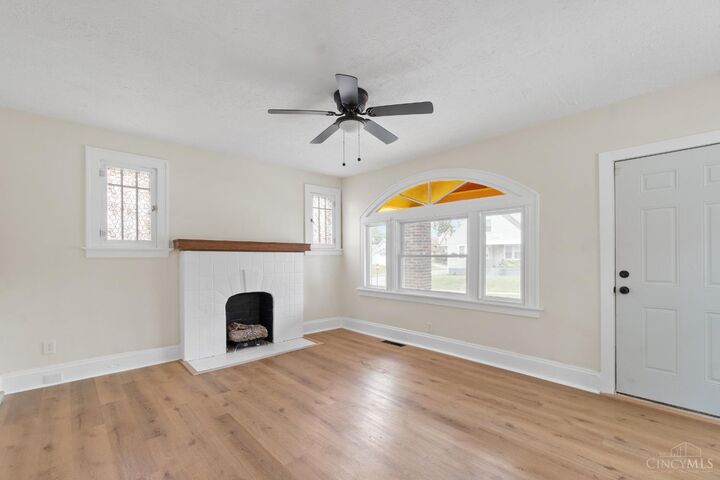 Property Photo: 1802 Sundale Avenue OH 45239