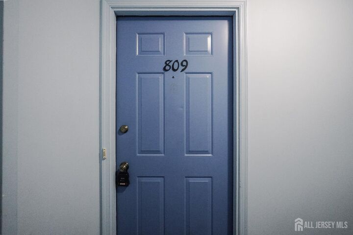 Property Photo: 809 Woodhaven Drive NJ 08817