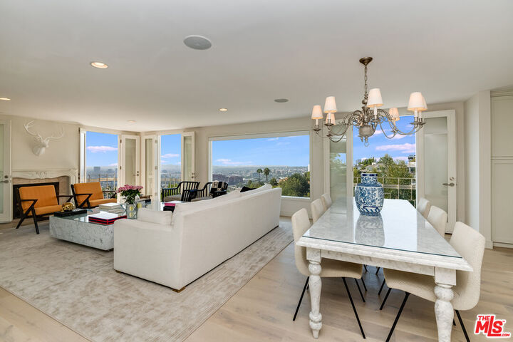 Property Photo:  1344 Belfast Dr  CA 90069 