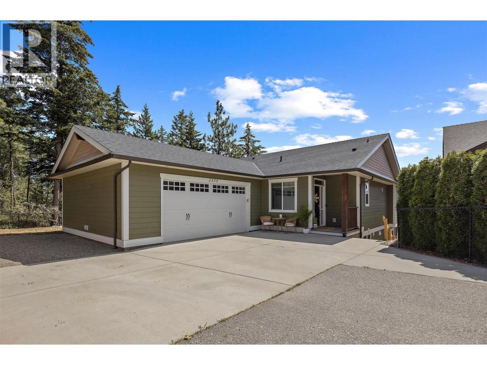 Photo de la propriété:  2555 Tallus Ridge Drive  BC V4T 3A6 