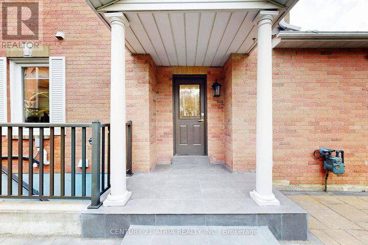 Property Photo: 60 Steepleview Crescent ON L4C 9R3