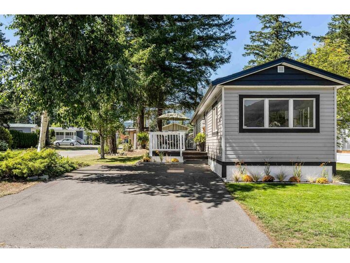 Property Photo:  65367 Kawkawa Lake Road 57  BC V0X 0L0 
