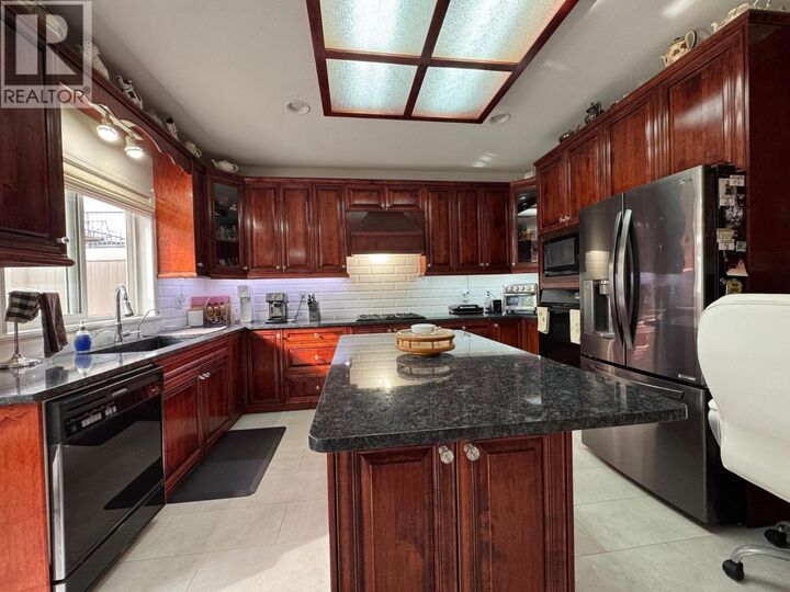 Property Photo: 1561 Bann Street BC V1K 1G1