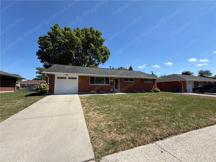 Property Photo: 5678 Tomberg Street OH 45424