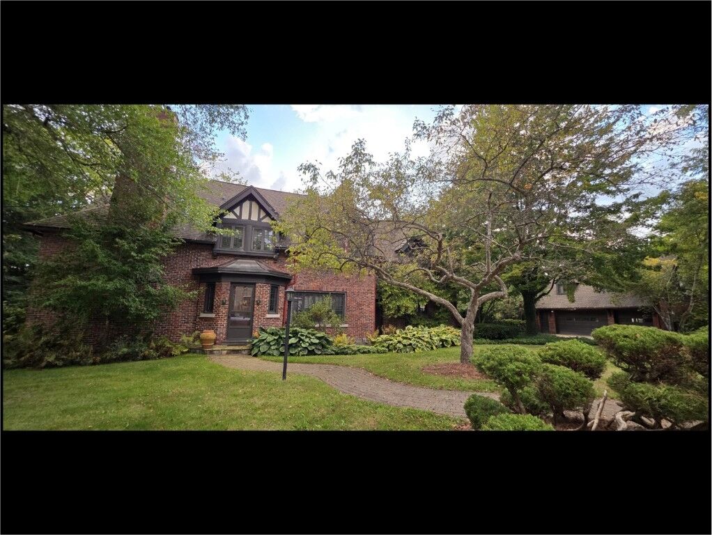 Property Photo: 286 Jefferson Street PA 16335