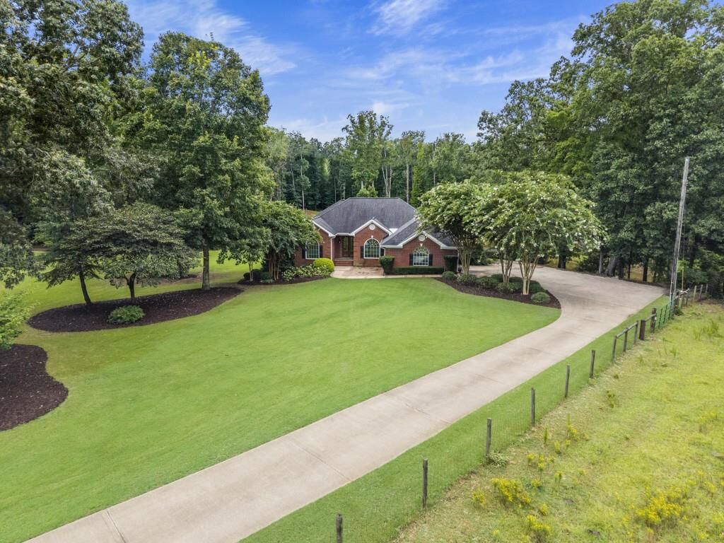 Property Photo:  300 Potts Lane  GA 30016 