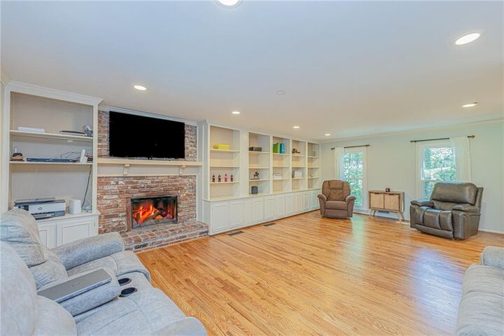 Property Photo:  5184 Deering Trail  GA 30068