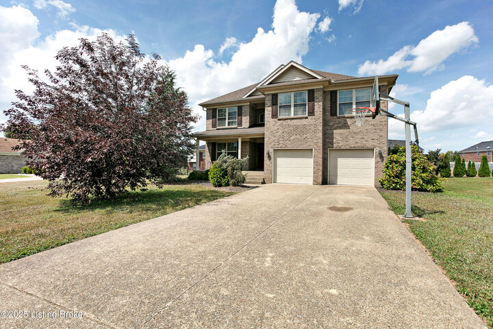 Property Photo: 371 Persimmon Dr KY 40047