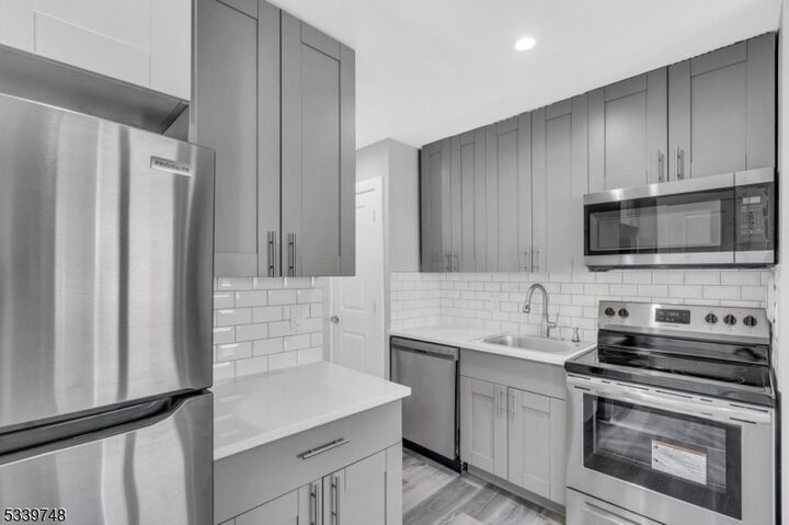 Property Photo:  1300 Fulton St 8  NJ 07065 