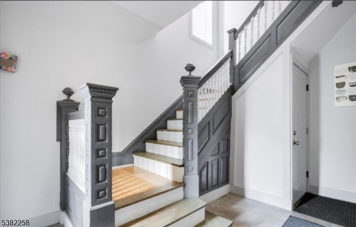 Property Photo:  53 2nd Ave, Unit 3  NJ 07104 
