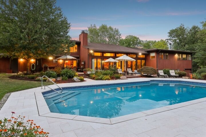 5 Jonathan Smith Rd  Morris Twp. NJ 07960 photo