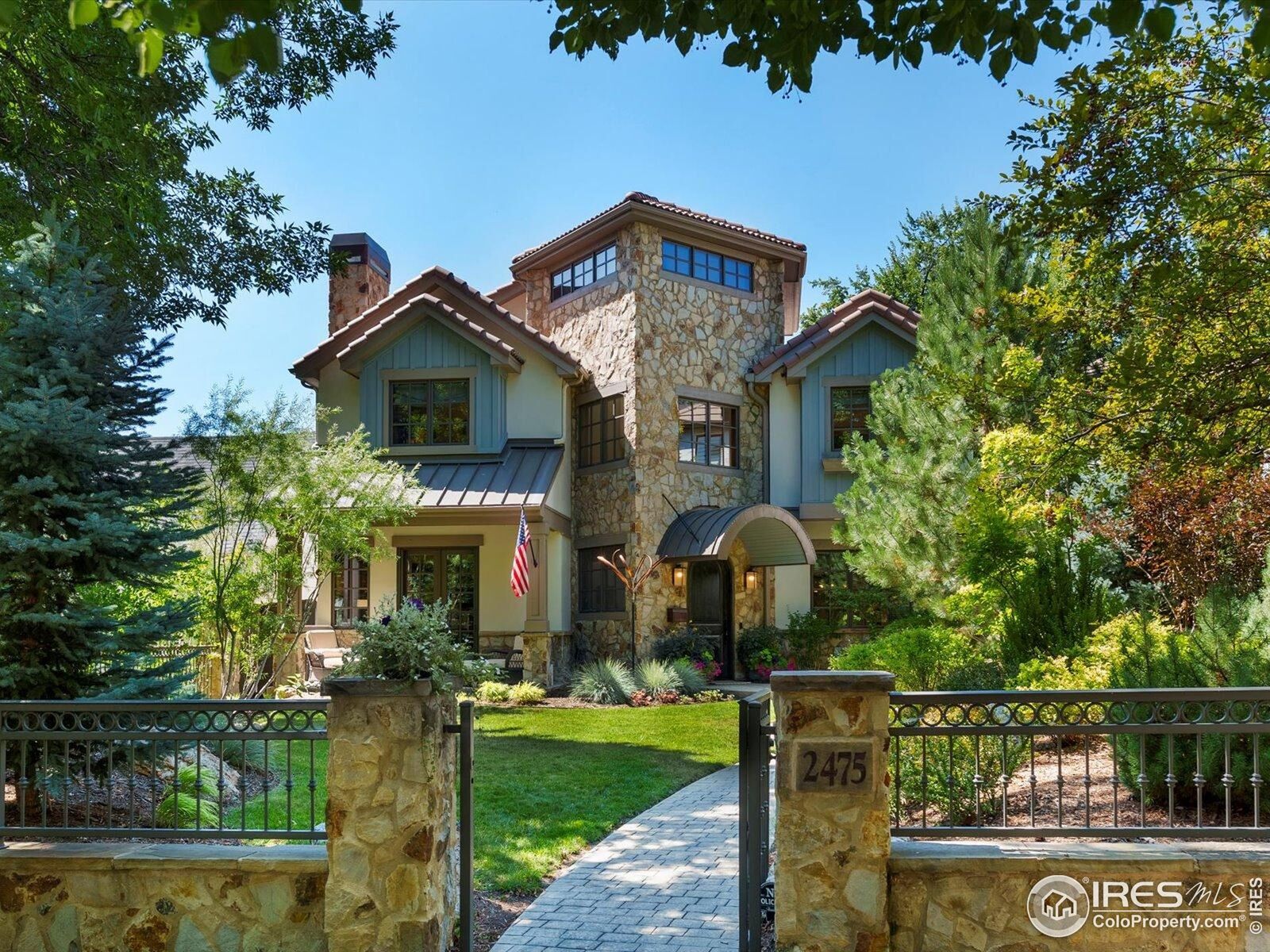 Property Photo:  2475 S Columbine St  CO 80210 