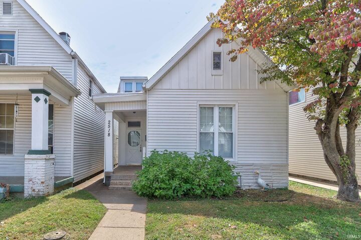 2518 W Illinois Street  Evansville IN 47712-5631 photo