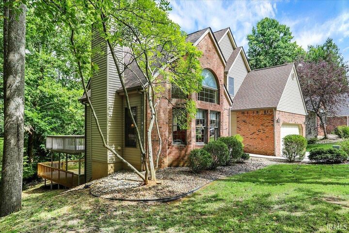 Property Photo: 2316 E Linden Hill Drive IN 47401-8179