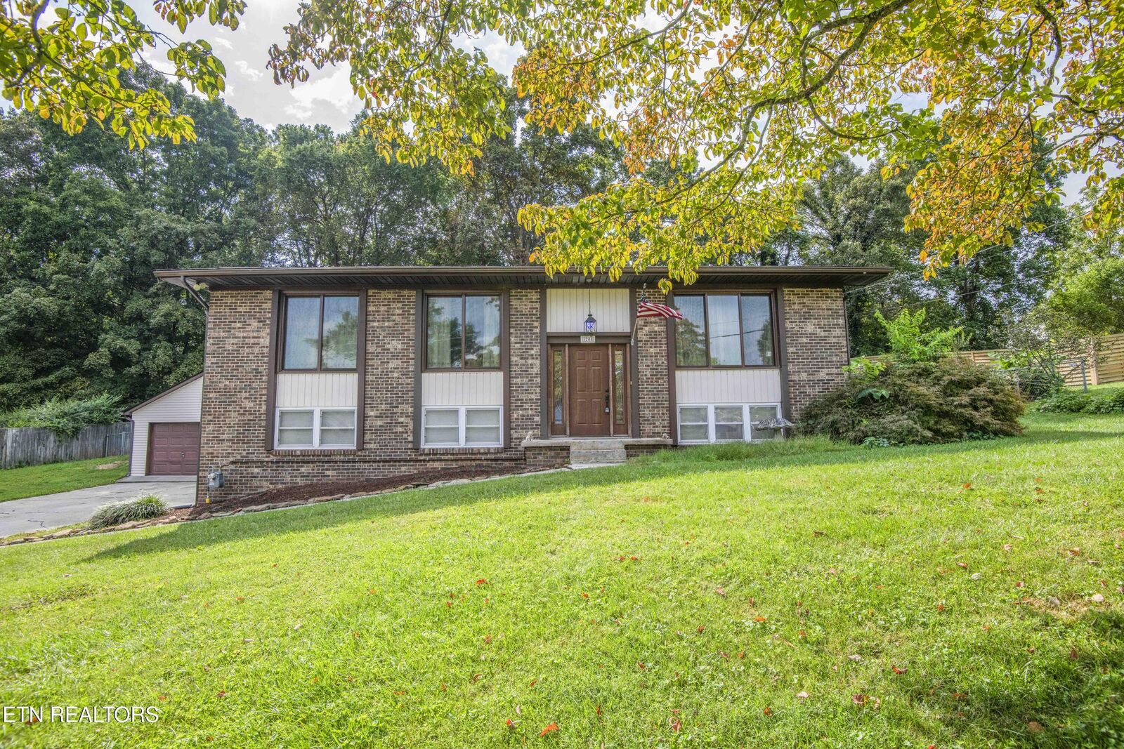Property Photo: 1208 Lula Bell Drive TN 37849