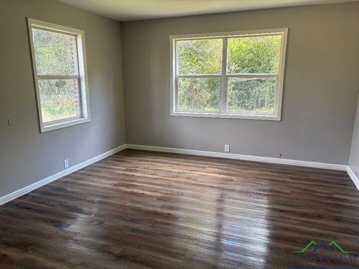 Property Photo:  8428 N US Hwy 79  TX 75639 