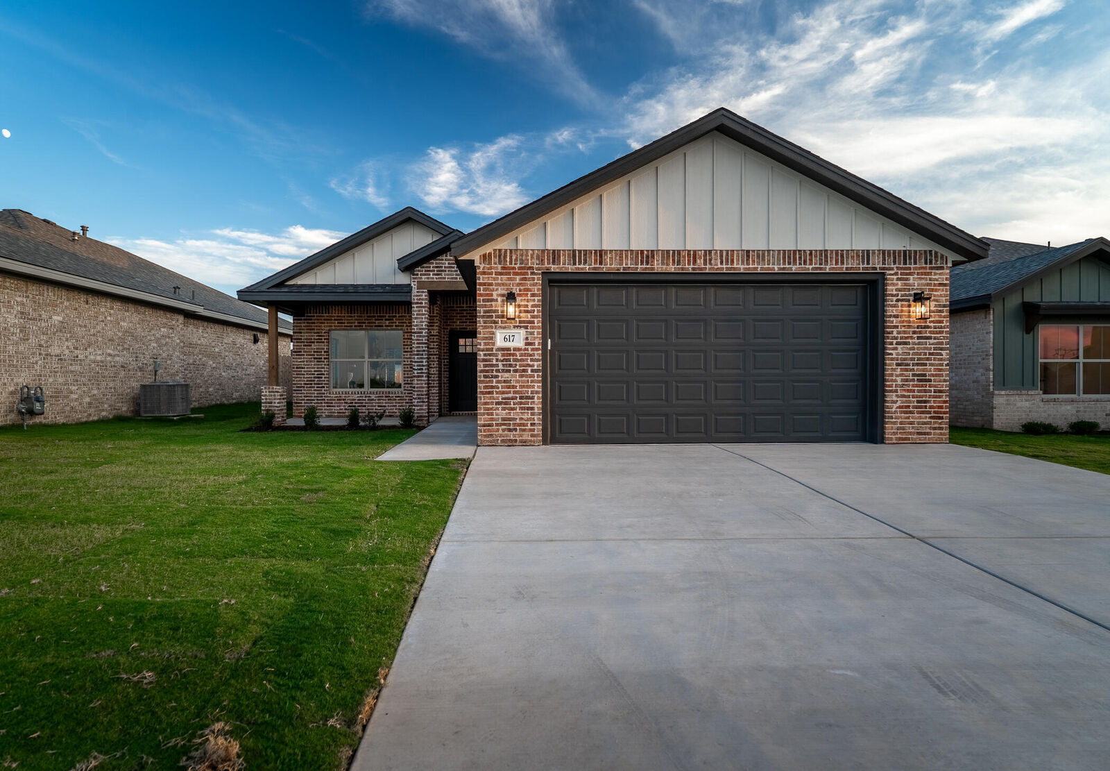 Property Photo:  617 E 14th Street  TX 79382 