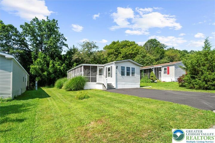 62 Ashford Lane  Hereford Twp PA 18056 photo