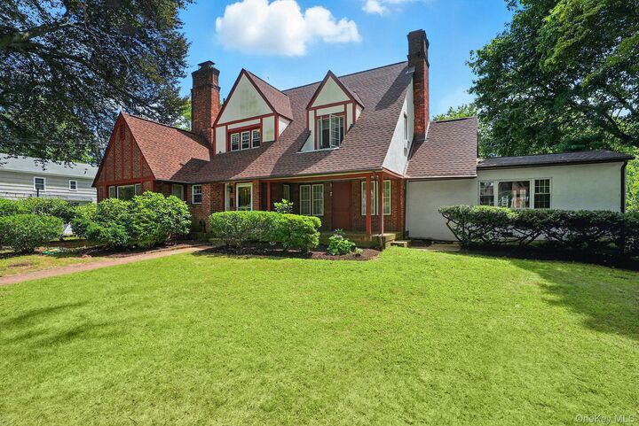 Property Photo: 11 Robinhood Road NY 10605