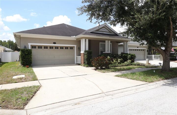 Property Photo:  18112 Fall Creek Drive  FL 33558 
