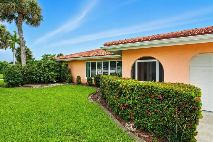 Property Photo: 4558 Vinewood Circle FL 33903