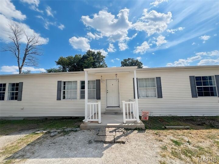 Property Photo: 9 Corral Lane MO 63089