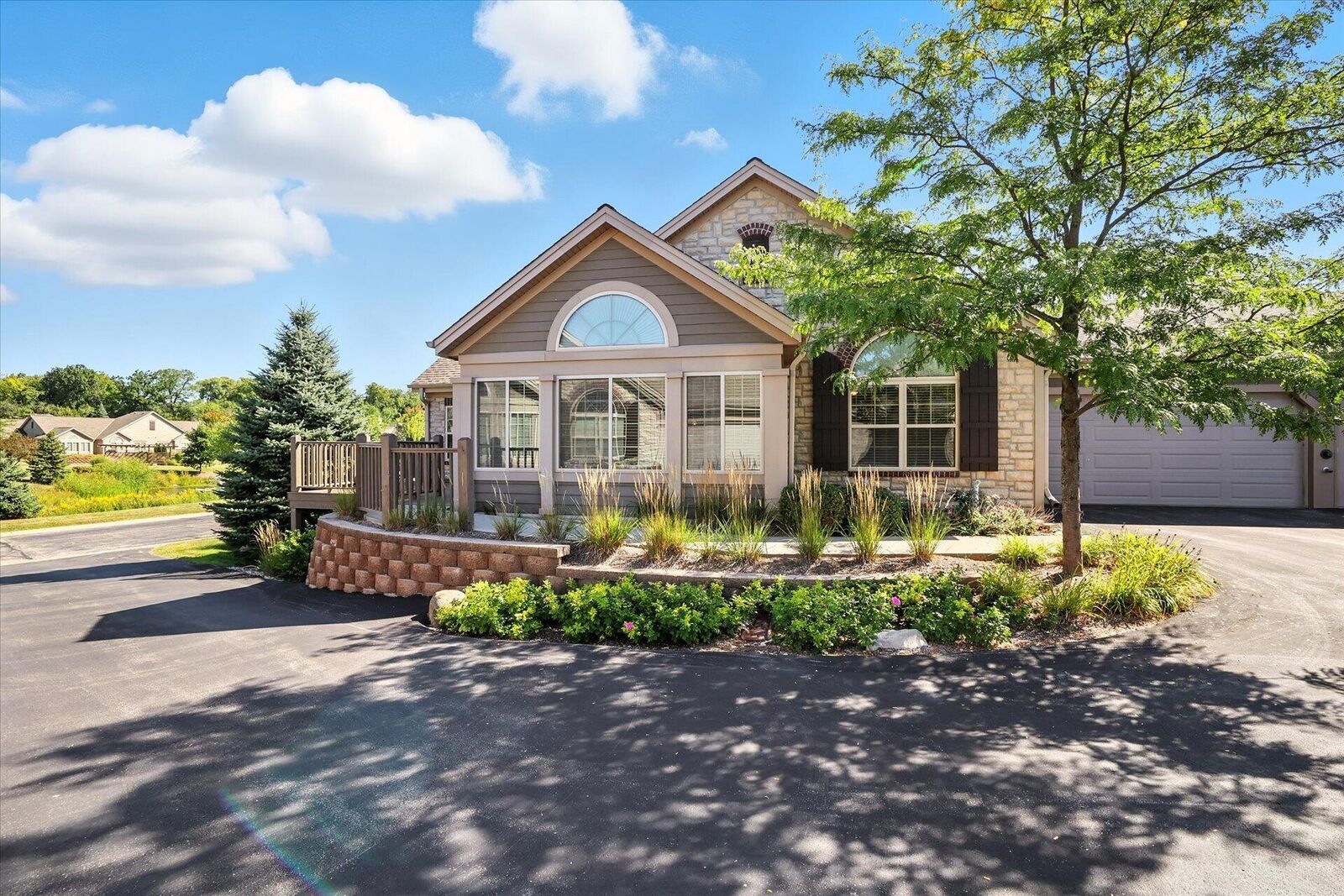 Property Photo:  15275 Casey Cir  WI 53005 