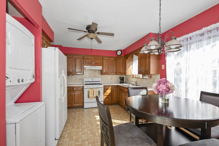 Property Photo: 8907 Saratoga Drive IL 60455