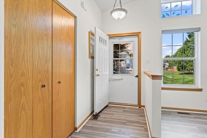 Property Photo: 1118 Kylemore Court IL 60431