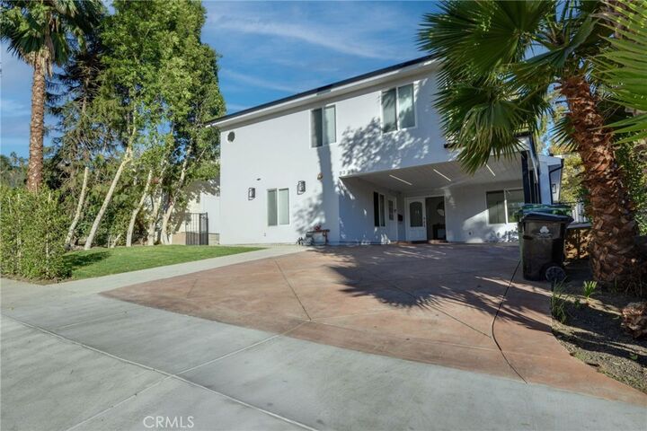 Property Photo: 22237 Buena Ventura Street CA 91364