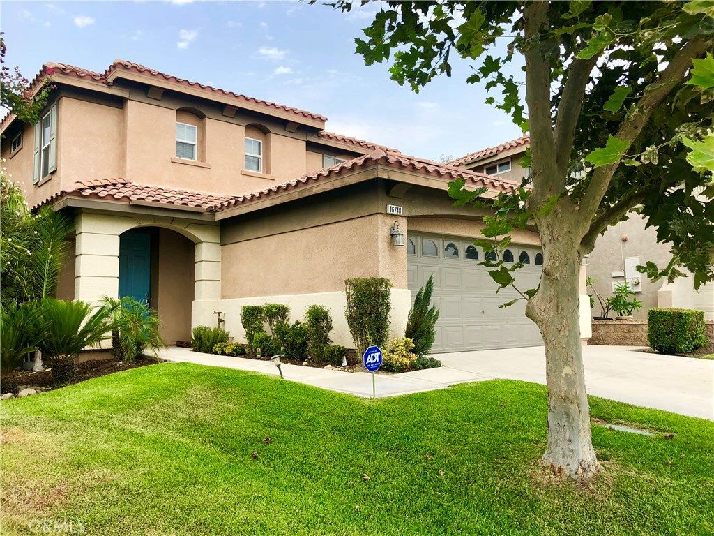 Property Photo:  16748 Broadmoor Way  CA 92336 