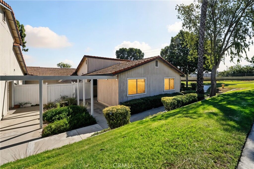 Property Photo: 1107 Border Avenue CA 92882