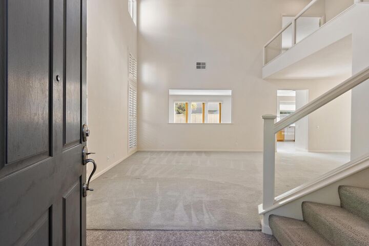 Property Photo: 977 Coleman Ranch Way CA 95831