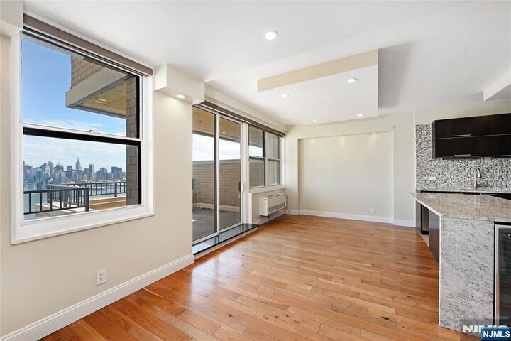 Property Photo:  7002 Boulevard East Ph43b  NJ 07093 