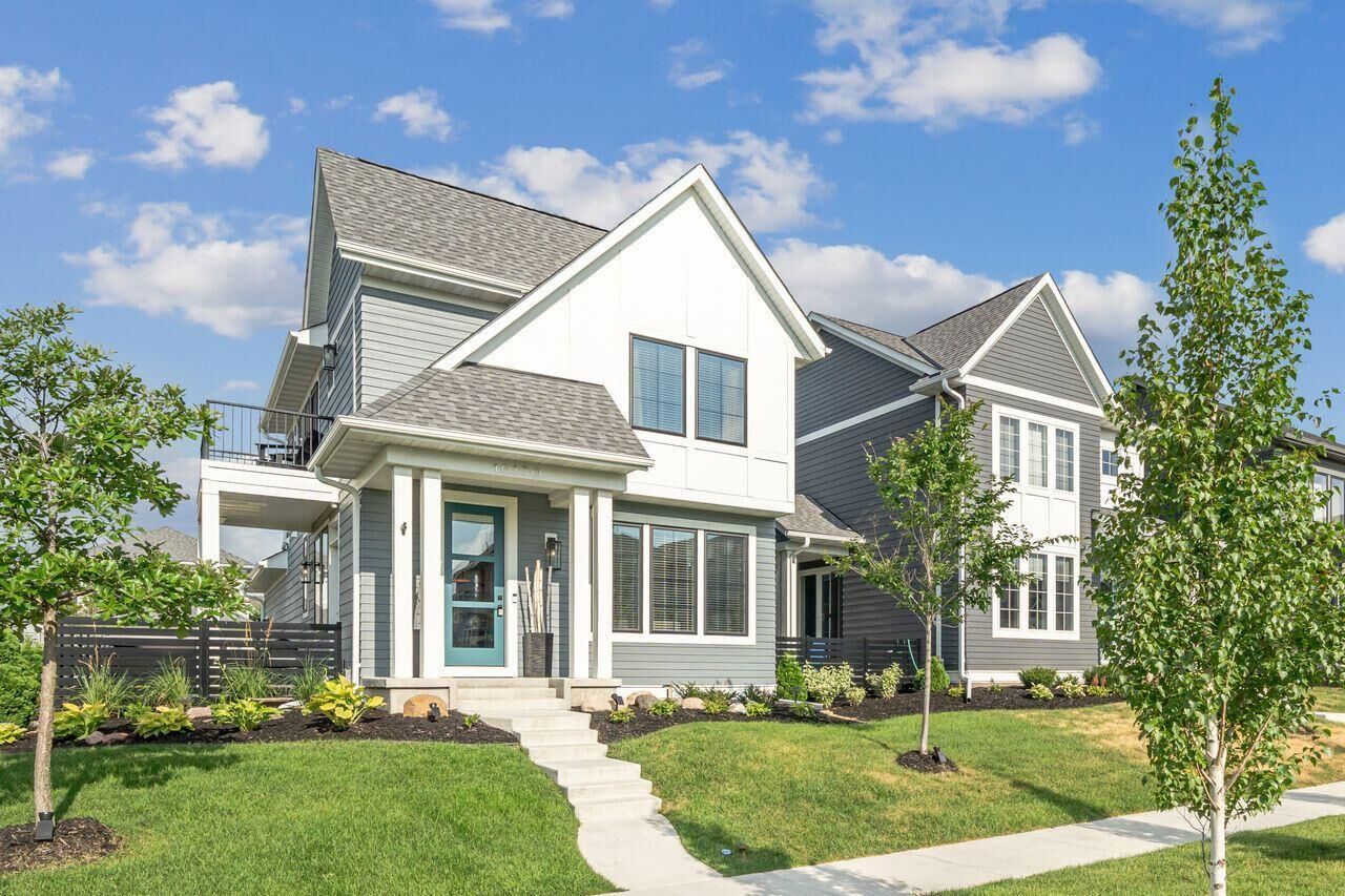 Property Photo: 16170 Duvane Way MN 55044