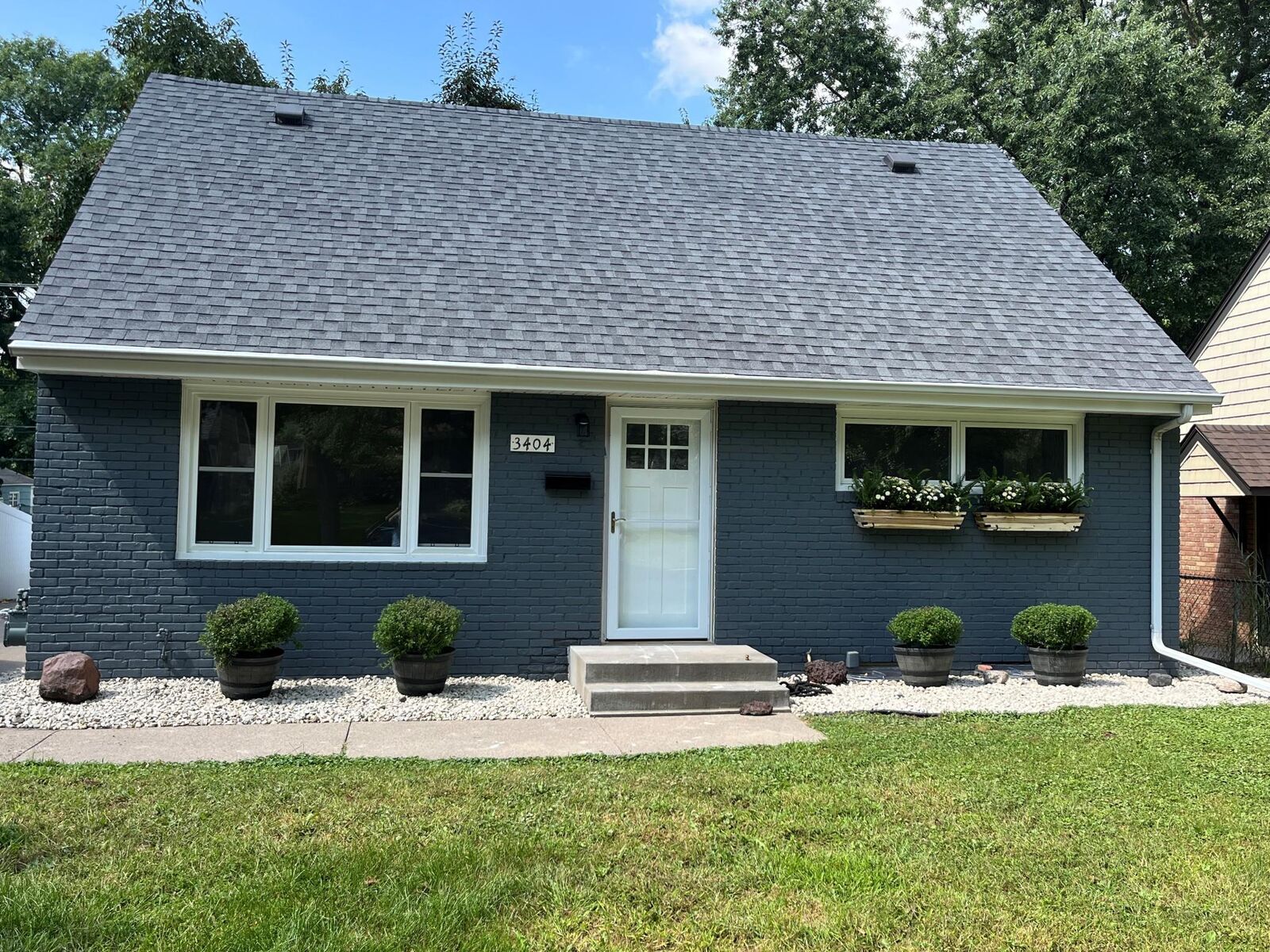 Property Photo: 3404 Rhode Island Avenue S MN 55426
