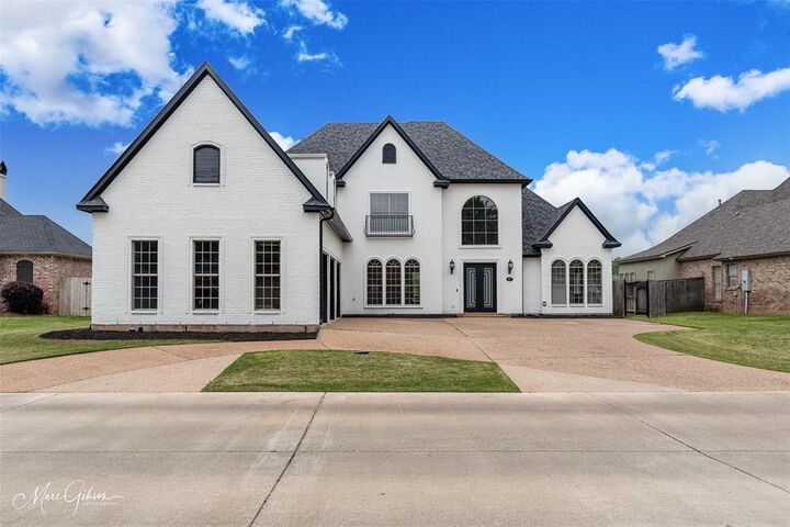 Property Photo:  189 Captain Hm Shreve Boulevard  LA 71115