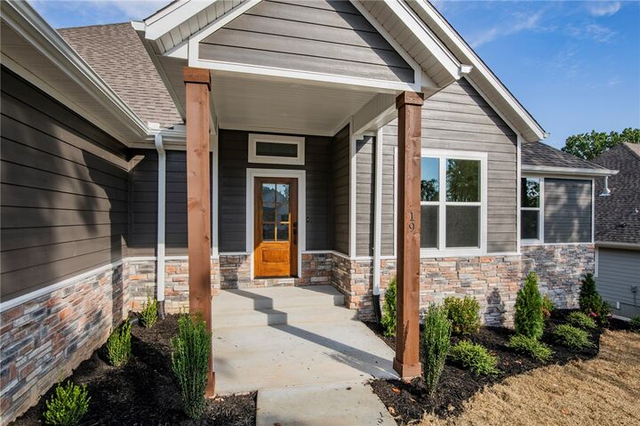 Property Photo: 19 Nairn Lane AR 72715