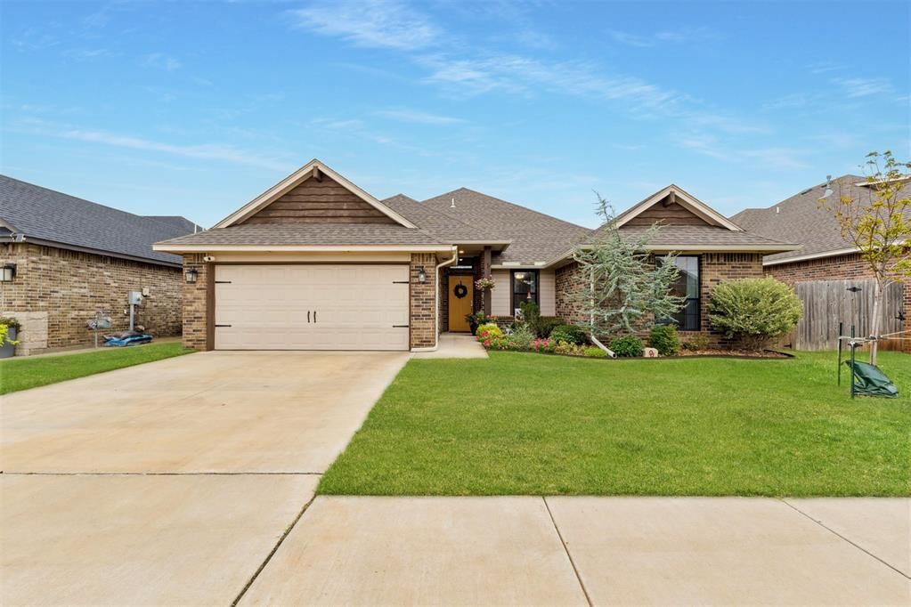 Property Photo: 12721 NW 137th Street OK 73078