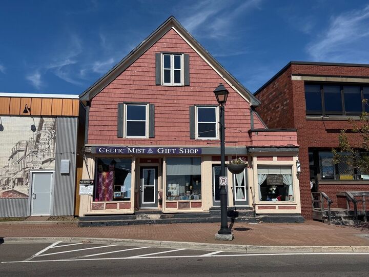 Property Photo:  205 Water Street  PE C1N 1B4 