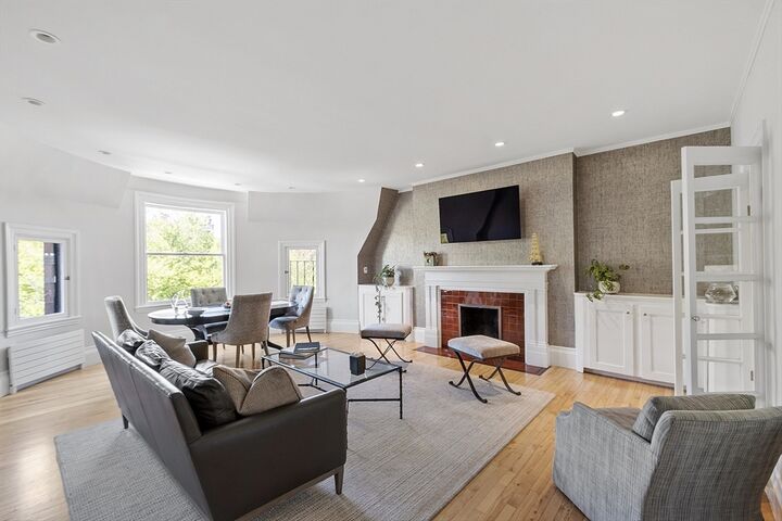Property Photo:  178 Commonwealth Ph  MA 02116 
