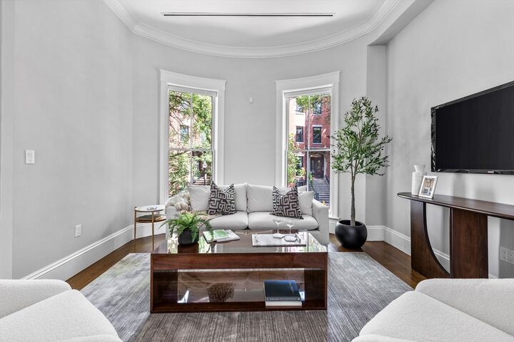 Property Photo: 82 Worcester St 2 MA 02118