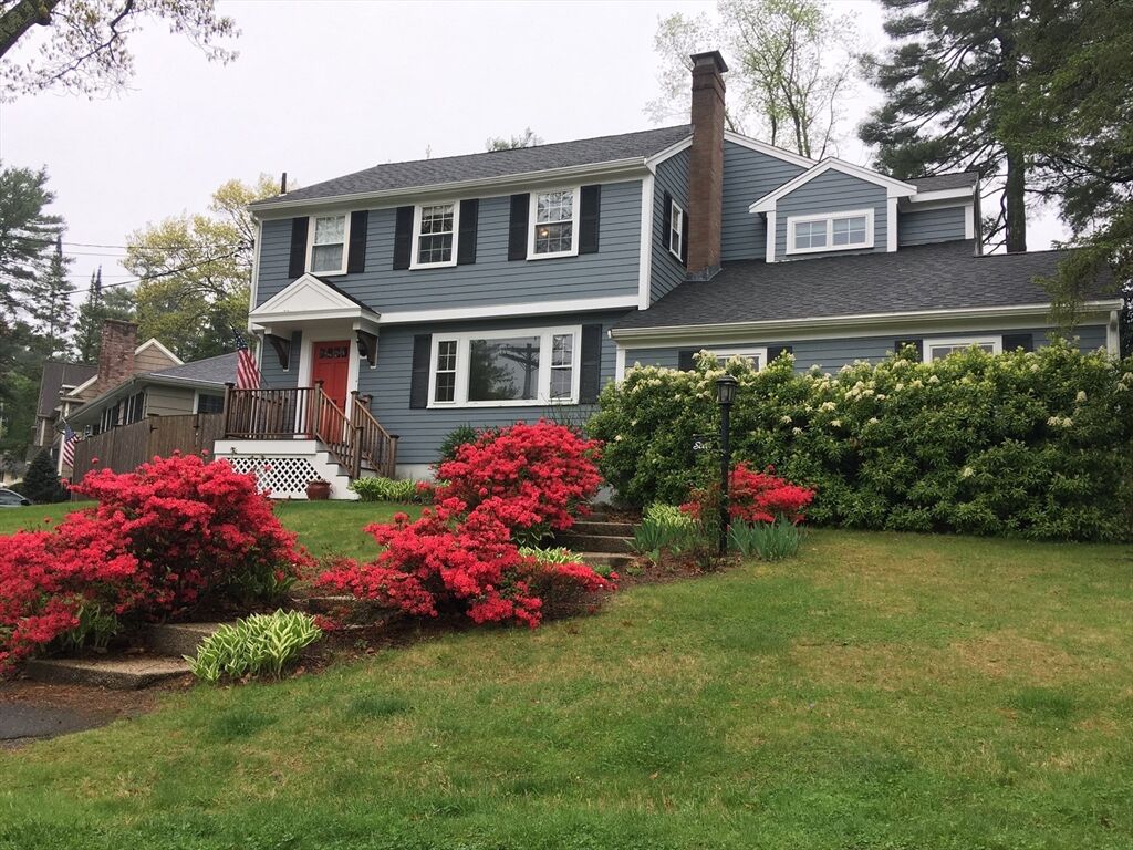 Property Photo:  60 Sutton Road  MA 02492 