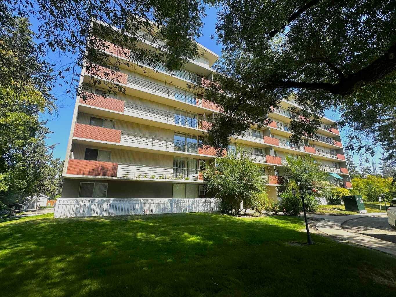 Property Photo: 4700 55 Street 204 AB T4N 2H8