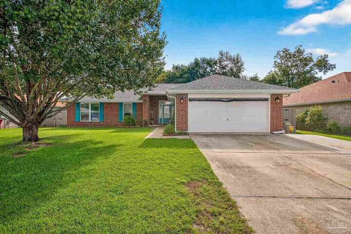 Property Photo:  3668 Berrypatch Ln.  FL 32571 