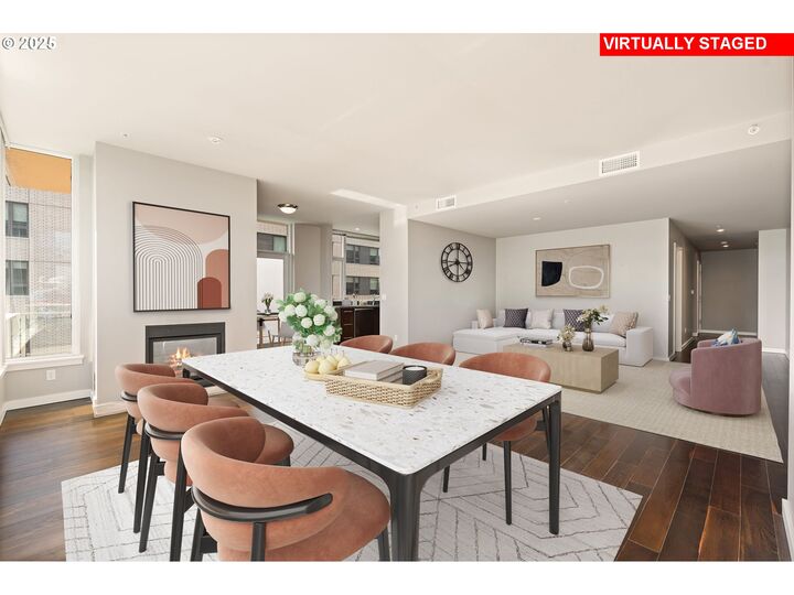 Property Photo:  1930 S River Dr W504  OR 97201 
