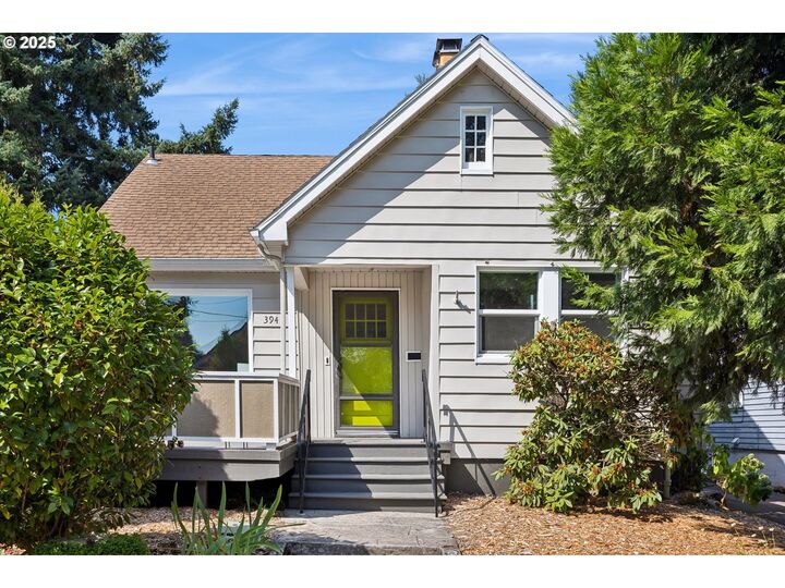 Property Photo: 3943 NE 76th Ave OR 97213